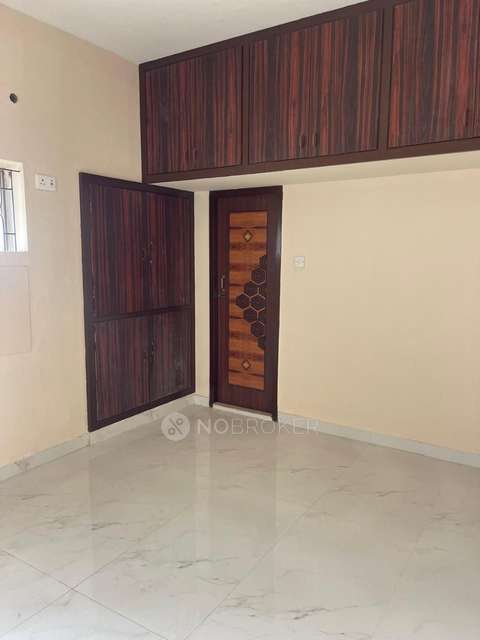 2 BHK Flat In Govind Flats For Sale  In Govind Flats