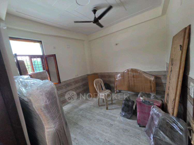 1 BHK House for Rent  In Sector 51