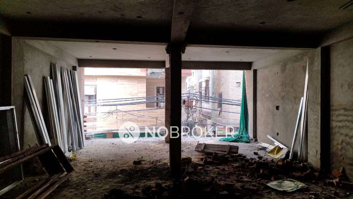 3 BHK Flat In Standalone Building  For Sale  In Palam