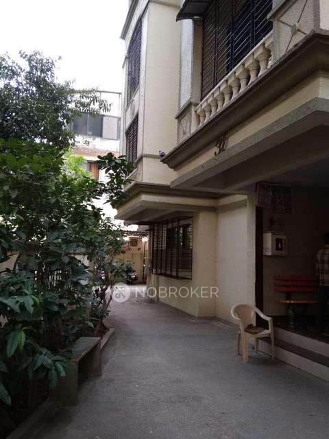 2 BHK Flat In Shriji Krupa Chs For Sale  In Thane West