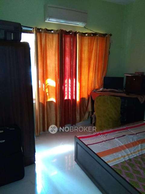 2 BHK Flat In Shriji Krupa Chs For Sale  In Thane West