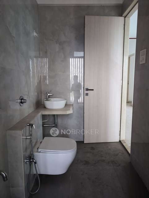 3 BHK Flat In Neelam Solitare For Sale  In Ghatkopar East