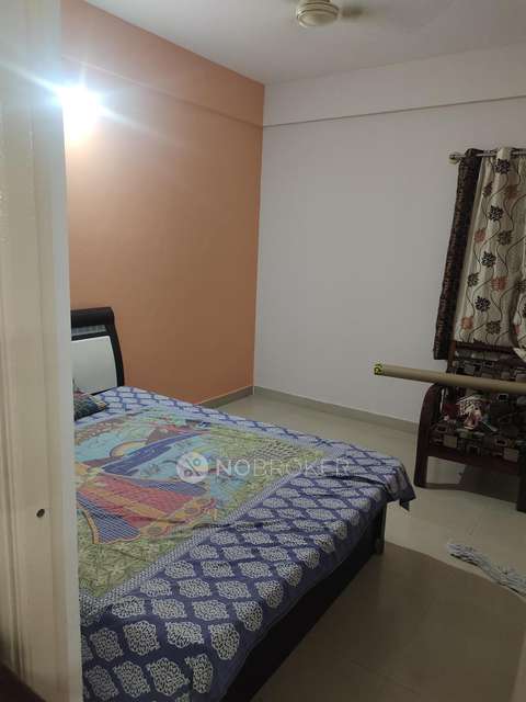 2 BHK Flat In Sowparnika Sai Srishti, Yelachanayakanapura For Sale  In Yelachanayakanapura