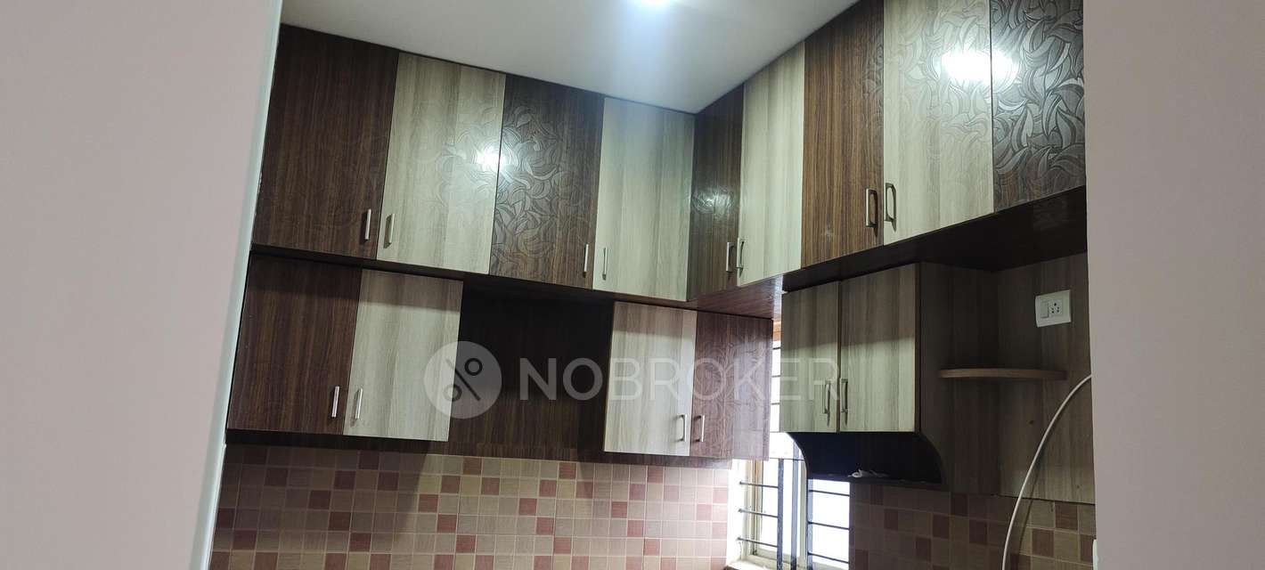 2 BHK Flat In Sowparnika Sai Srishti, Yelachanayakanapura For Sale  In Yelachanayakanapura