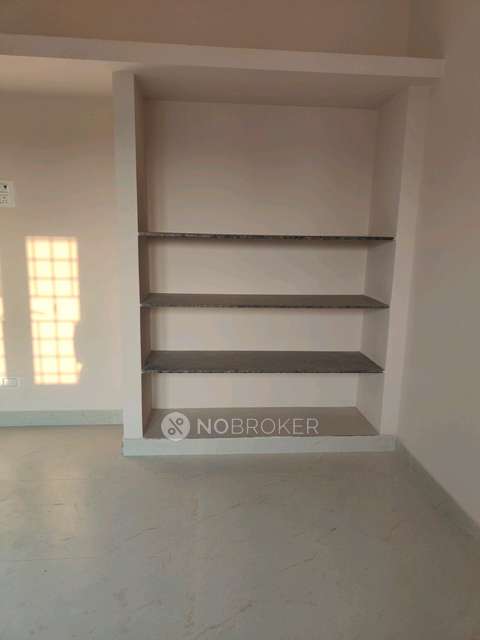 2 BHK Flat In Varun Homes For Sale  In Valasaravakkam