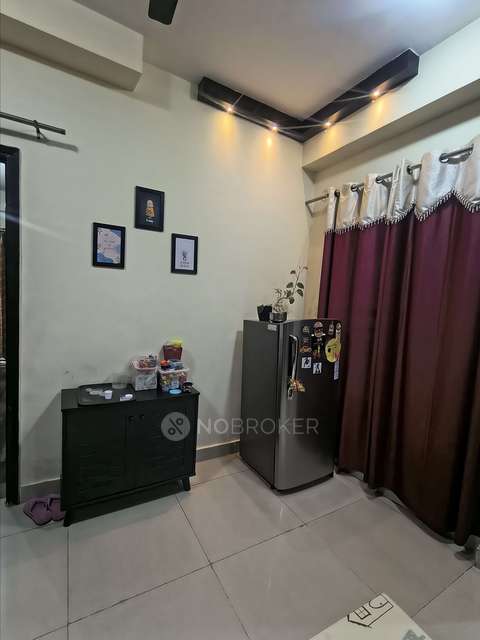 2 BHK Flat In Ajnara Le Garden For Sale  In Ithaira