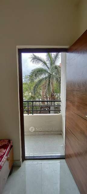 PG for Boys in Loni Kalbhor,