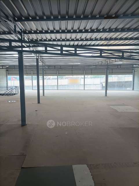 Showroom in Nayanda Halli, Bangalore for sale 