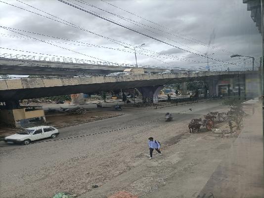 Showroom in Nayanda Halli, Bangalore for sale 