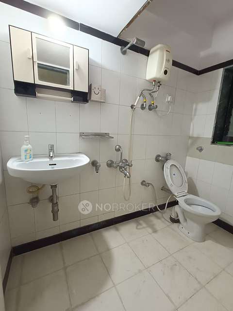 3 BHK Flat In Accolade Chs Ltd. Near Thane Rto, Hajuri D For Sale  In Thane West