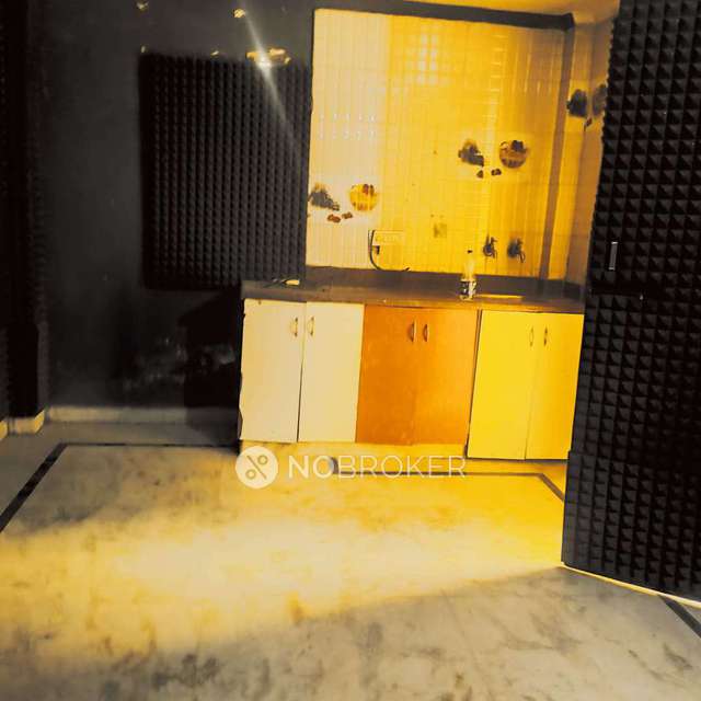 1 RK Flat For Sale  In Paschim Vihar