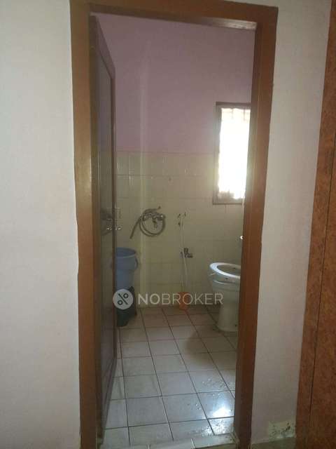 2 BHK Flat In Picket Castle For Sale  In Secandrabad