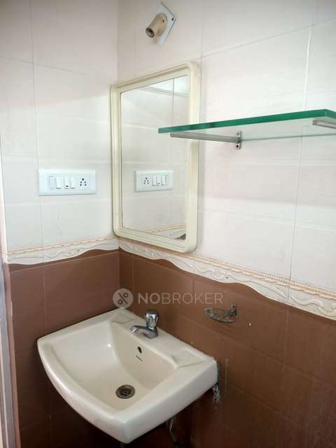 4 BHK Flat In Swami Tower For Sale  In Chembur East