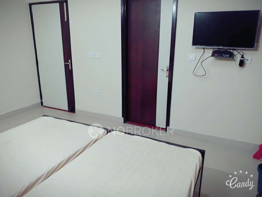 PG for Boys in Sector 48