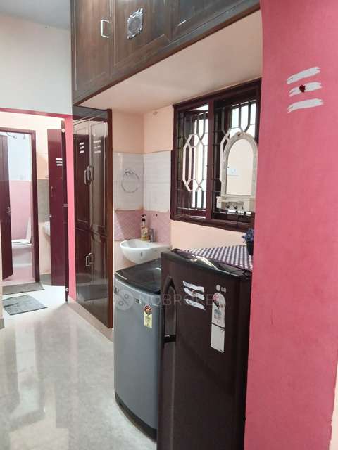 PG for Boys in Velachery