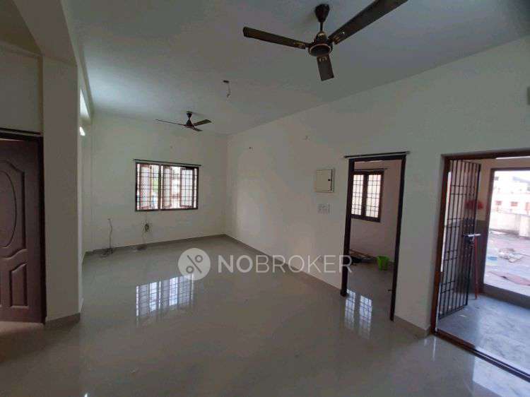 2 BHK Flat In Pmr&#39;s Shree Sai Apartment For Sale  In Sithalapakkam