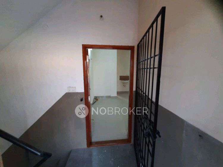 2 BHK Flat In Pmr&#39;s Shree Sai Apartment For Sale  In Sithalapakkam