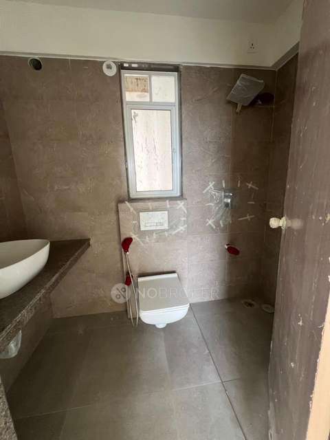 2 BHK Flat In Godrej Nest, Kandivali East For Sale  In Kandivali East