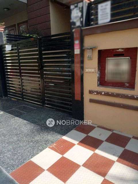 3 BHK Flat for Rent  In Sector 45