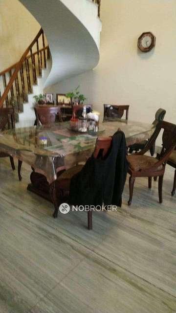 4+ BHK House For Sale  In Sector 18