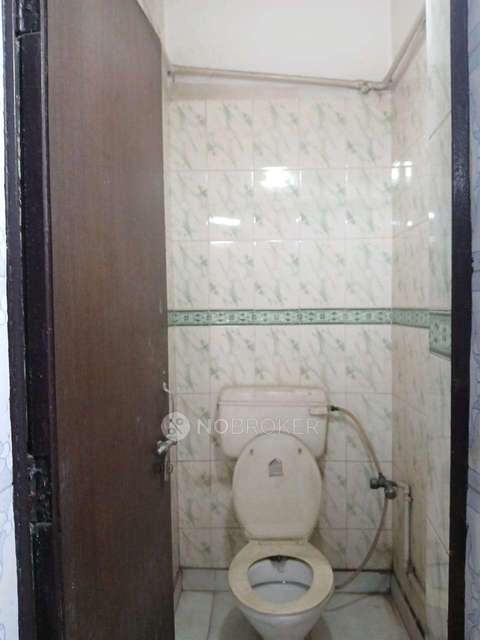 2 BHK Flat In Dda Apartment For Sale  In Paschim Vihar