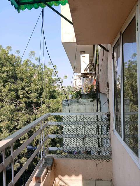 2 BHK Flat In Dda Apartment For Sale  In Paschim Vihar