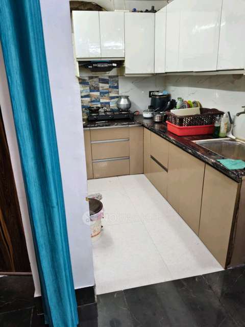 3 BHK Flat In Paradise Apartments For Sale  In Mahavir Enclave