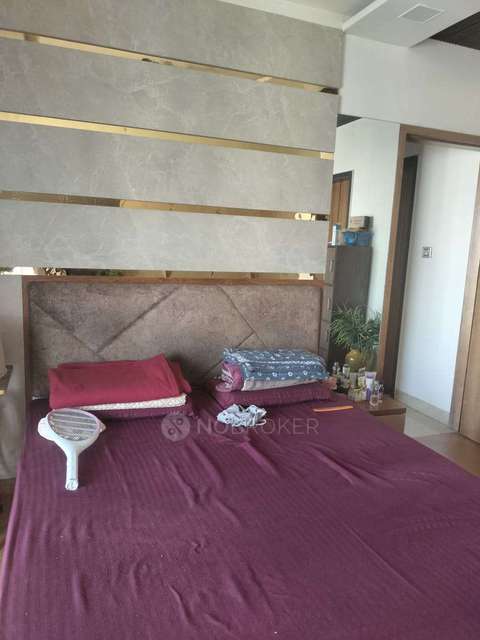 2 BHK Flat In Highland Park, Kapurbawadi For Sale  In , Thane West