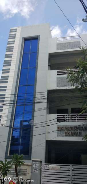 4+ BHK Flat In Standalone Building  For Sale  In Manikonda Jagir, 