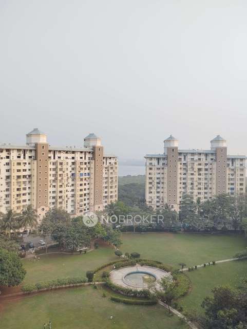 3 BHK Flat In Seawoods Estate For Sale  In Sector 56