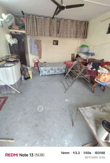 3 BHK Flat In Gali Babu Ram Kucha Pati Ram Sita Ram Bazaar For Sale  In Sita Ram Bazar