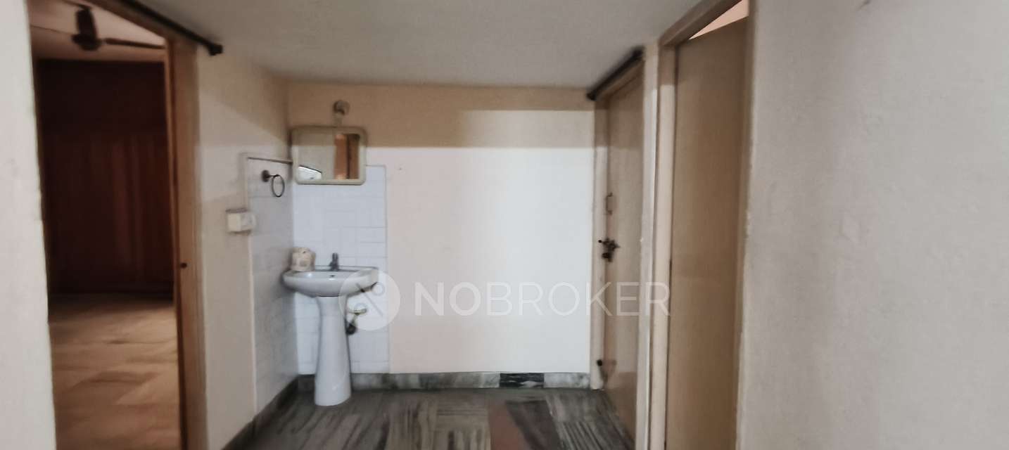 3 BHK Flat In Somavarapu Towers For Sale  In Somajiguda