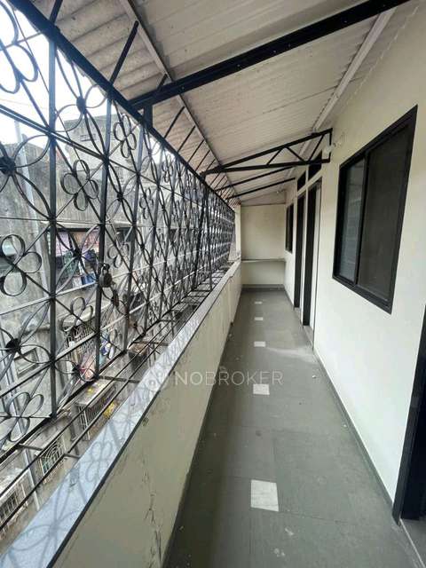 3 BHK Flat In Kirad Hospital Timber Market Road for Rent  In Kirad Hospital
