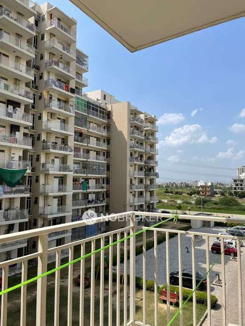2 BHK Flat In Suncity Avenue 102 For Sale  In Sector 102, Gurgaon