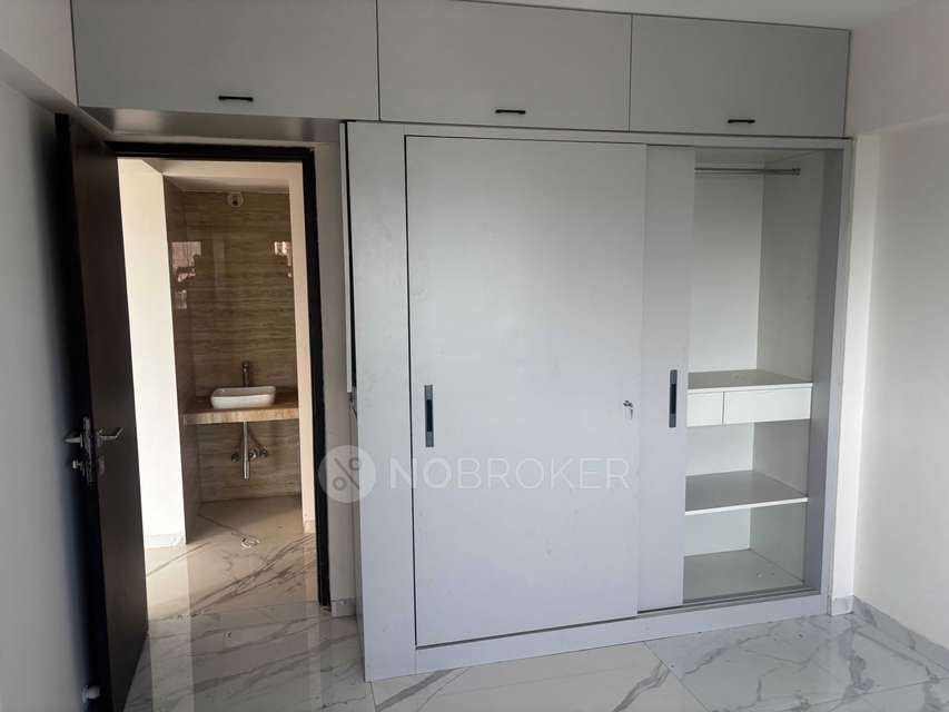 3 BHK Flat In Wadhwa Solitaire for Rent  In Hadapsar