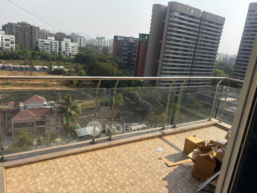 3 BHK Flat In Wadhwa Solitaire for Rent  In Hadapsar