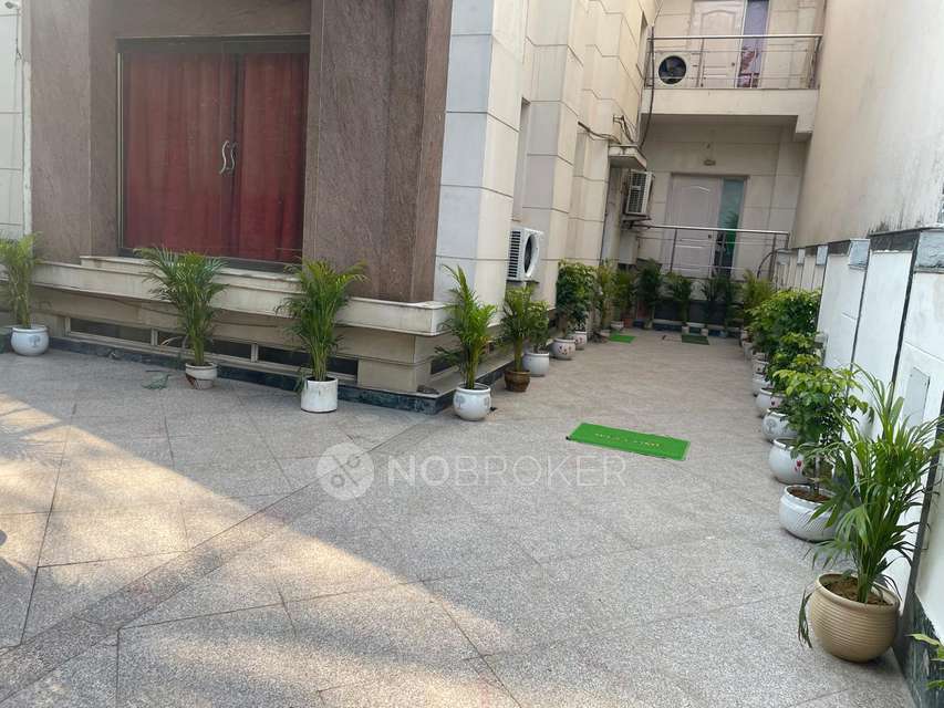 PG for Girls in 7110 Residency