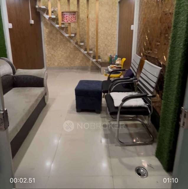 Shop in Greater Noida West Road, Greater_noida for sale 