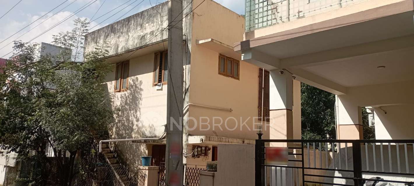 2 BHK House For Sale  In Madambakkam