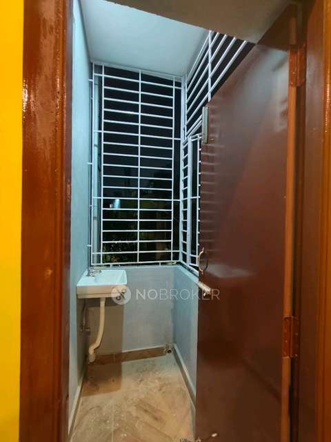 PG for Girls in 9114, Kalai Nagar 12th W St, Kamaraj Nagar, Thiruvanmiyur, Chennai, Tamil Nadu 600041, India