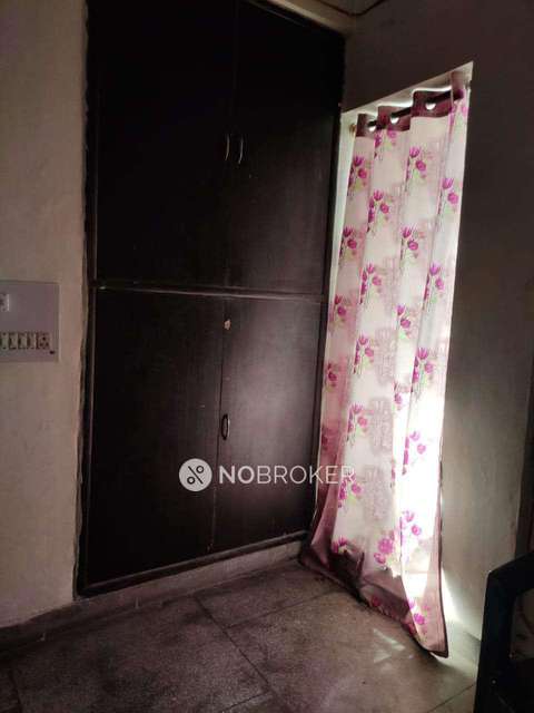 2 BHK Flat In Himagiri Apartment For Sale  In Kaushambi