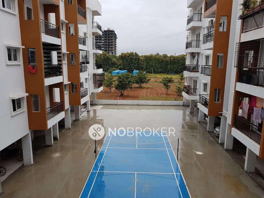 2 BHK Flat In Hilife Triflora For Sale  In Gunjur Village