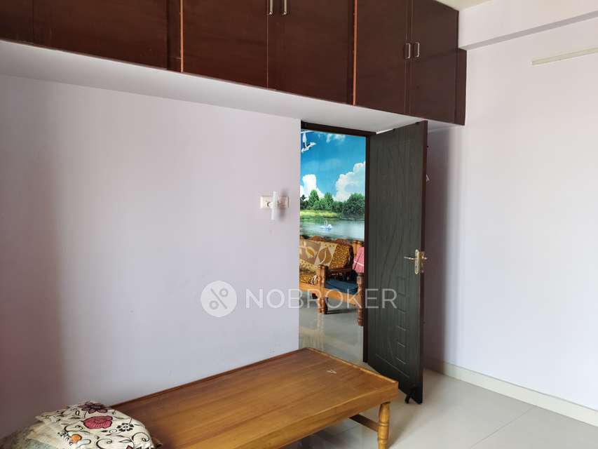 2 BHK Flat In Gk Sri Sai Thiara Flat For Sale  In Madipakkam