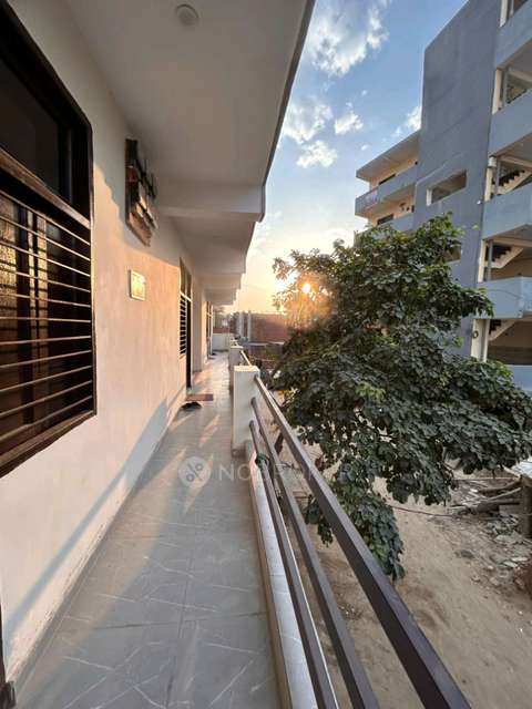 PG for Anyone in F9xr+m6j, Wazidpur, Sector 130, Noida, Bajidpur, Uttar Pradesh 201304, India