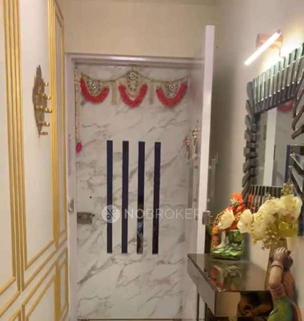 1 BHK Flat In Parinee Essence For Sale  In Kandivali West