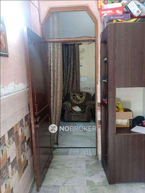 2 BHK Flat In Standalone Apartment  For Sale  In Pandav Nagar