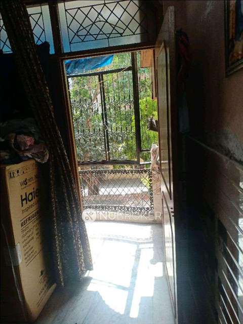 2 BHK Flat In Standalone Apartment  For Sale  In Pandav Nagar