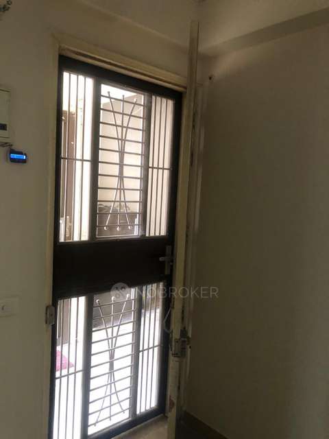 2 BHK Flat In Greenarch Saviour For Sale  In Ek Murti