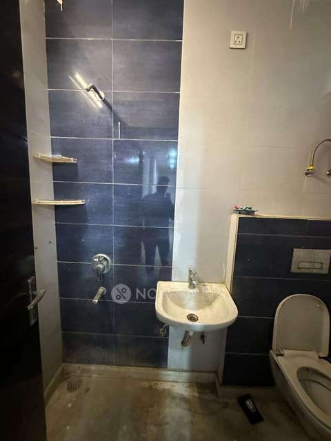 2 BHK Flat In Standalone Building  For Sale  In Burari 