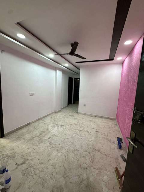 2 BHK Flat In Standalone Building  For Sale  In Burari 